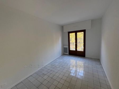 Location appartement rénové, Aix-en-Provence - Photo 3