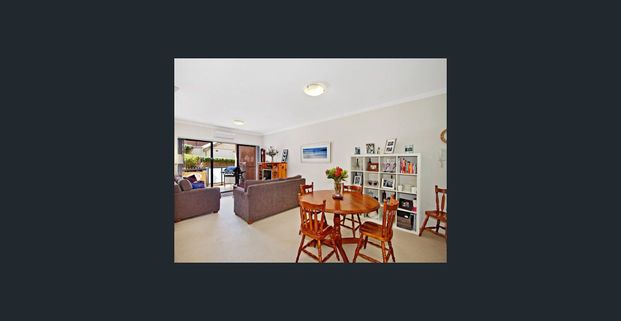 CONTEMPORARY 2-BEDROOM APARTMENT Available NOW - Photo 1