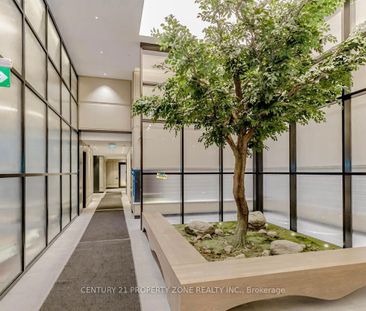 For Lease - 3220 William Coltson Avenue Unit# 904, Oakville, Ontario - Photo 4