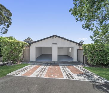 6 Kanoona Street, Caringbah South NSW 2229 - House For Rent | Domain - Photo 1