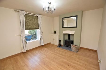 2 bedroom terraced house to rent - Photo 3
