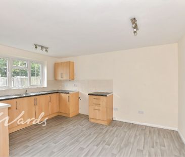 3 bedroom end of terrace house to rent - Photo 6