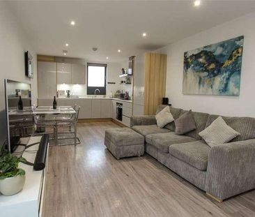 London Road, Leigh-on-sea, Essex, SS9 - Photo 2