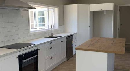 Renovated Gem in Heart of Kuripuni - Photo 5