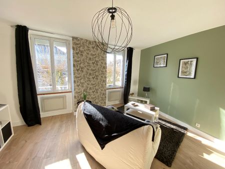 Location Appartement 1 pièce 31m² - Photo 2