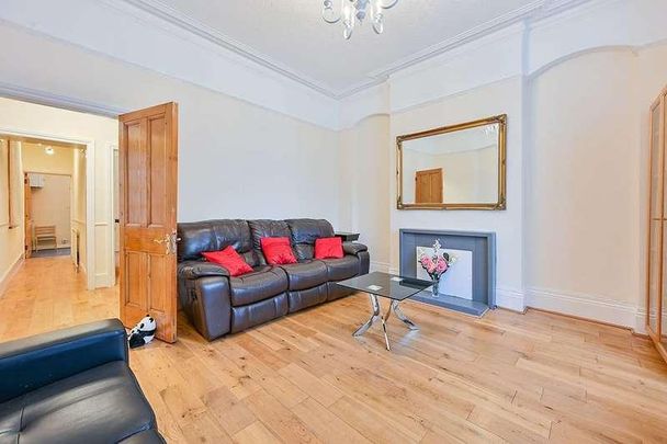 Waldeck Road, West Ealing, W13 - Photo 1