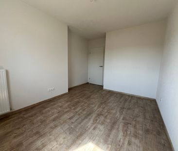 Location Appartement 2 pièces 48m² VILLENEUVE TOLOSANE 31270 - Photo 3