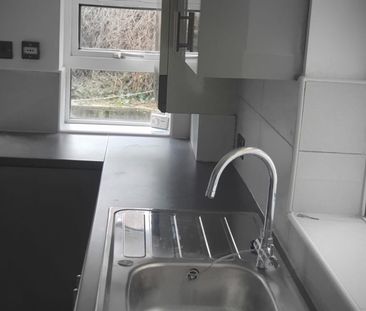 1 Bed Flat, Kentish Town, NW5 - Photo 6