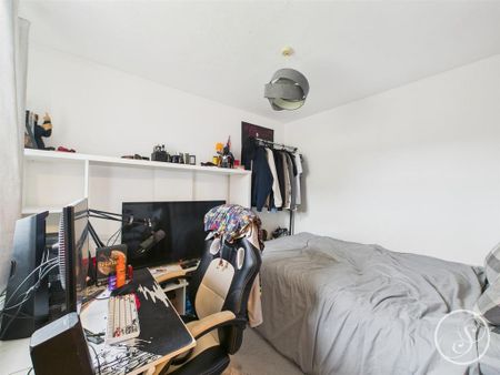 3 bedroom townhouse to rent - Photo 4