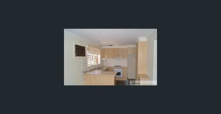 Terrific 3 Bedroom Home! - Photo 2