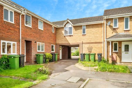 3 bedroom house to rent Kendal Close, Hethersett, Norwich, NR9 - Photo 5