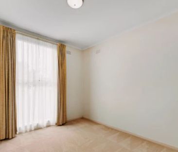 2 Bed, 2 Bath - Photo 2