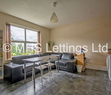 1st Floor Flat, 146a Woodsley Road, Universities, Leeds, LS2 9LZ - Photo 1