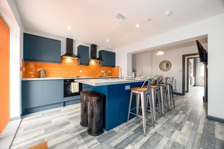 1 bedroom in a house share to rent - Photo 4