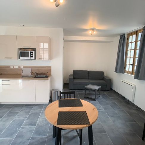 Location Appartement 1 pièce 27m² - Photo 1