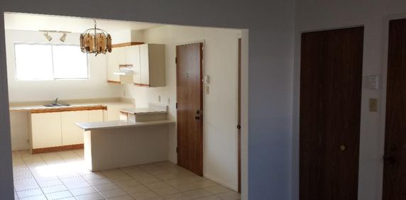 LOGEMENT À LOUER - Photo 2