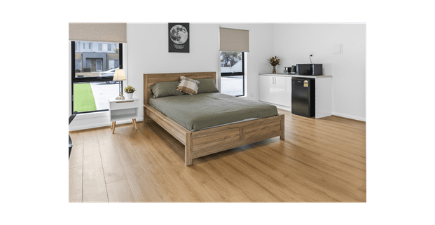 Private Ensuite Room with Courtyard - All Bills & Internet Included | From $365/week - Photo 1