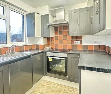 5 bedroom house to rent Brendon Avenue, Luton, Bedfordshire, LU2 - Photo 4