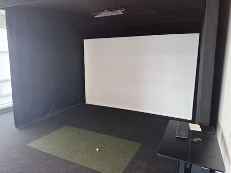 Luxury 3 Bed + Den Condo at Water Street by the Park - Photo 3