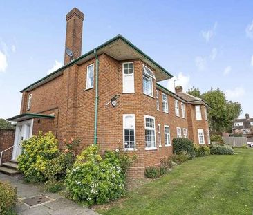 Belmont Close, Cockfosters, EN4 - Photo 4