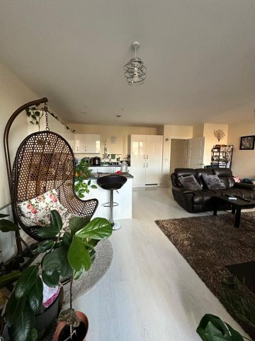 3 Bed Flat, Albers Court, HA3 - Photo 4