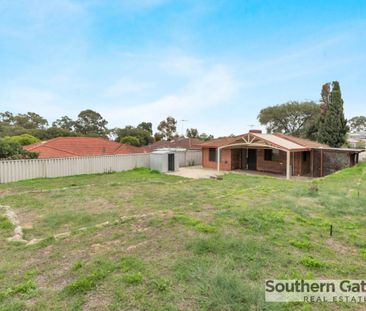 Central Family Home - Photo 4