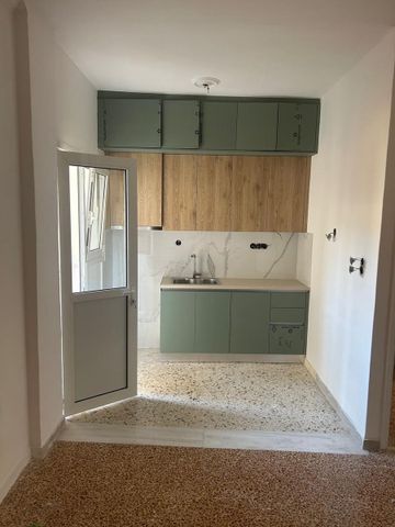 Διαμέρισμα για ενοικίαση Βαρνάβα (Παγκράτι) - Photo 3