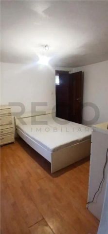 RECO Apartament de inchiriat la curte comuna in Oradea, str Cuza Voda - Fotografie 4