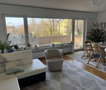 Helle 4-Zimmerwohnung, ruhig und zentral - Photo 1