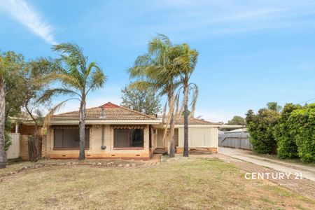 Spacious 3-Bedroom Family Home on Generous 680sqm Block - Photo 4