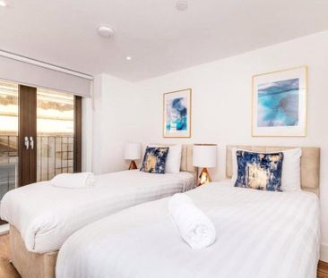 3 bedroom apartment to rent - Photo 4