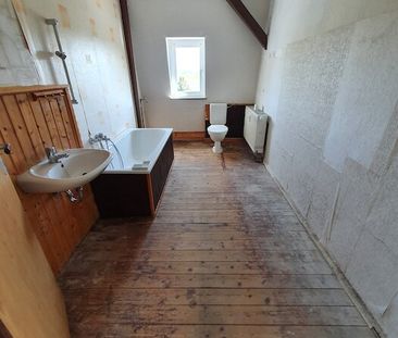 * Cossengrün-Gemütliche, ruhige 3 Zimmer Wohnung im Dachgeschoss - ... - Photo 5