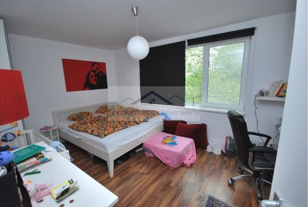 Moderne 3-Zimmer-Wohnung in Köln-Zollstock mit WBS - Photo 2