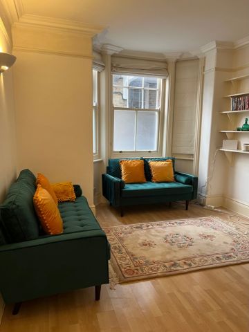 1 Bed Flat, Pennard Mansions, W12 - Photo 4