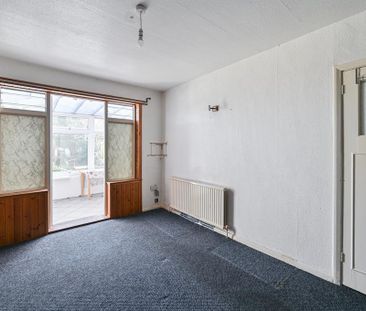 3 bedroom terraced house to rent - Photo 2