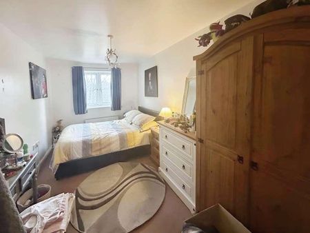 Skylark Road, North Cornelly, Bridgend, CF33 - Photo 3