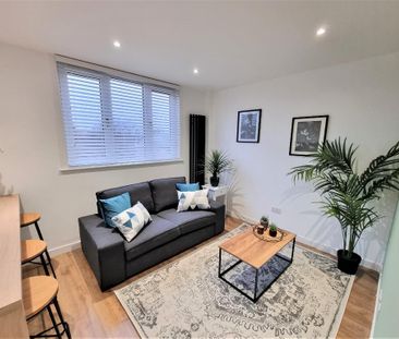 2 bedroom flat to rent - Photo 1