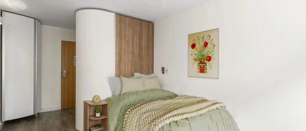 Platinum Ensuite - Photo 1