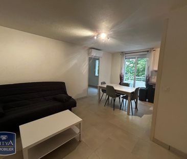Location Appartement 2 pièces 51m² MONT DE MARSAN 40000 - Photo 2