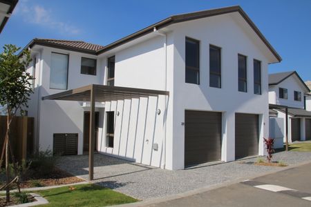 60 Grahams Road, Strathpine, QLD 4500 - Photo 4