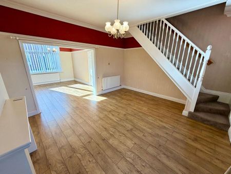 2 bedroom terraced house to rent - Photo 3