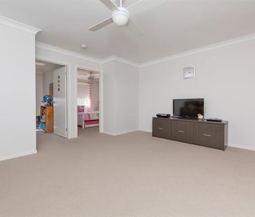52 Holmwood Drive, Dubbo NSW 2830 - House For Rent | Domain - Photo 2
