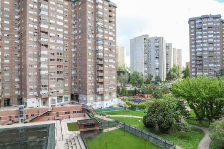 Calle de Santiago de Compostela, Madrid, Community of Madrid 28034 - Photo 2