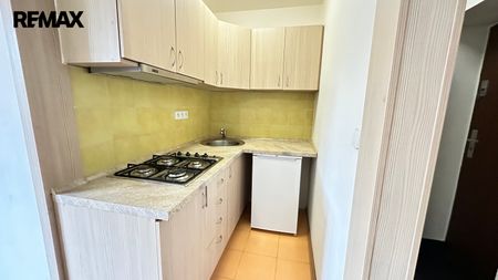 Pronájem bytu 2+kk v osobním vlastnictví 32 m², Kladno - Fotografie 5