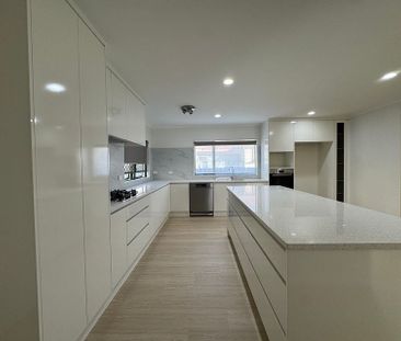 Newly renovated home - Gated & walk to Middlemore - Photo 5