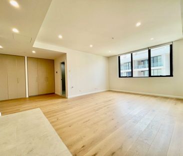 Near New One Bedroom Apartment For Lease - Photo 2