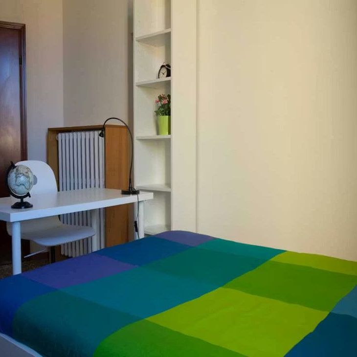 Via Pompeo Vizzani, Bologna, Emilia-Romagna 40138 - Photo 1