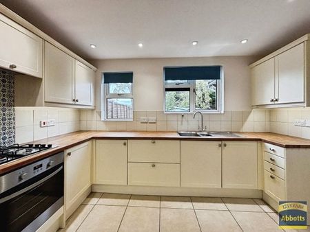 Ramsden Square, Cambridge - Photo 3