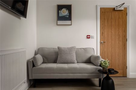 St. Pauls Road, Gloucester, Gloucestershire, GL1 - Photo 2