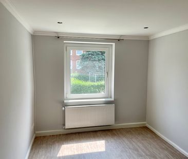 Luxuriöse 2-Zimmer-Wohnung mit stilvoller Einbauküche in Rostock-Komponistenviertel - Photo 3